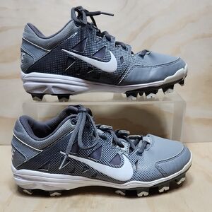 Nike HyperDiamond Softball Baseball Cleats Gray White Athletic Shoes Women 9